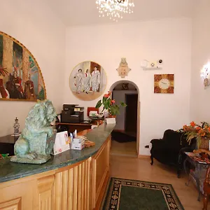 Hotel Alexis **
