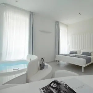 Hotel Gatto Bianco Mia **